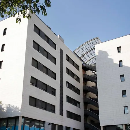 1216 - Forum Gardens شقة برشلونة