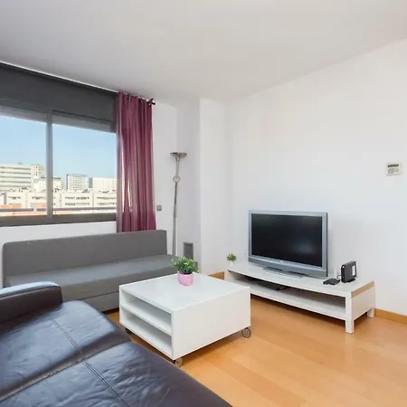 1216 - Forum Gardens Apartment